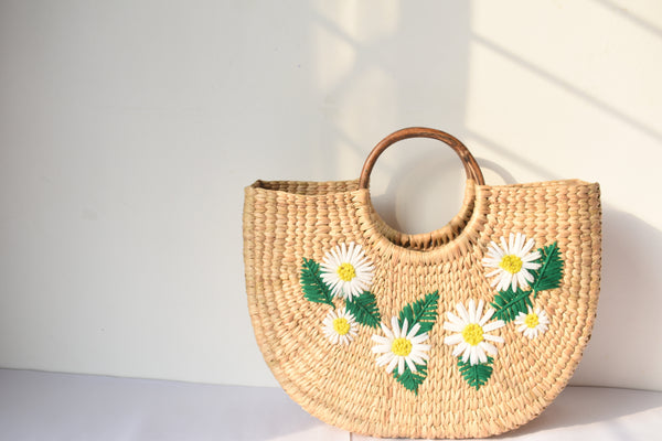 Daisy with leaves embroidery bag